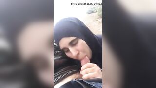 طالبة محجبة تمص زبر حبيبها وتقوله شكرا - سكس ايراني