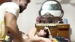 مزه جامدة أوي فى غرفة النوم مع شاب مراهق عراقي - سكس عربي عراقي