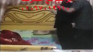 نيك شرموطة مصريه منقبة تروح لحبيبها شقته ينيكها ويمتعها - سكس مصري