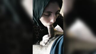 شرموطة مصرية محترفه في مص الزب - سكس مص زبر مصري