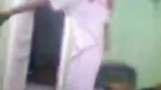 شباب جايبين شرموطة بلدي في الشقة - فيلم سكس كامل - سكس جماعي مصري