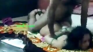 الشرموطة ايناس المربربة المصرية - الجزء الأول - سكس مصري