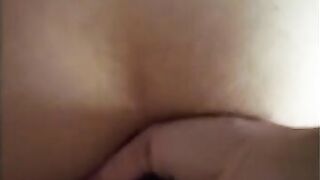 نيك شرموطة مصرية في خرم طيزها وينطر عليها لبنه - سكس نيك طيز مصرية