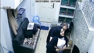 فضيحة عماد شعلان الشاوي عميد الكلية مع الطالبة - الجزء الأول - سكس عراقي