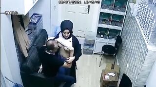 فضيحة عماد شعلان الشاوي عميد الكلية مع الطالبة - الجزء الأول - سكس عراقي