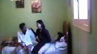 سكس مصري طلاب - طلاب جامعة الحقوق - سكس مصري مسرب