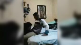 الواد ياخد خطيبته في الشقه وينكها - سكس مصري تسريب منزلي