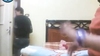 شاب مصري مع حبيبته الدلوعة واتفرج على 52 دقيقية نيك - سكس مصري