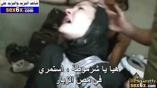 نيك العاهرة الجزائرية المحجبة من 4 شباب فرنسيين - سكس نيك محجبات مترجم عربي